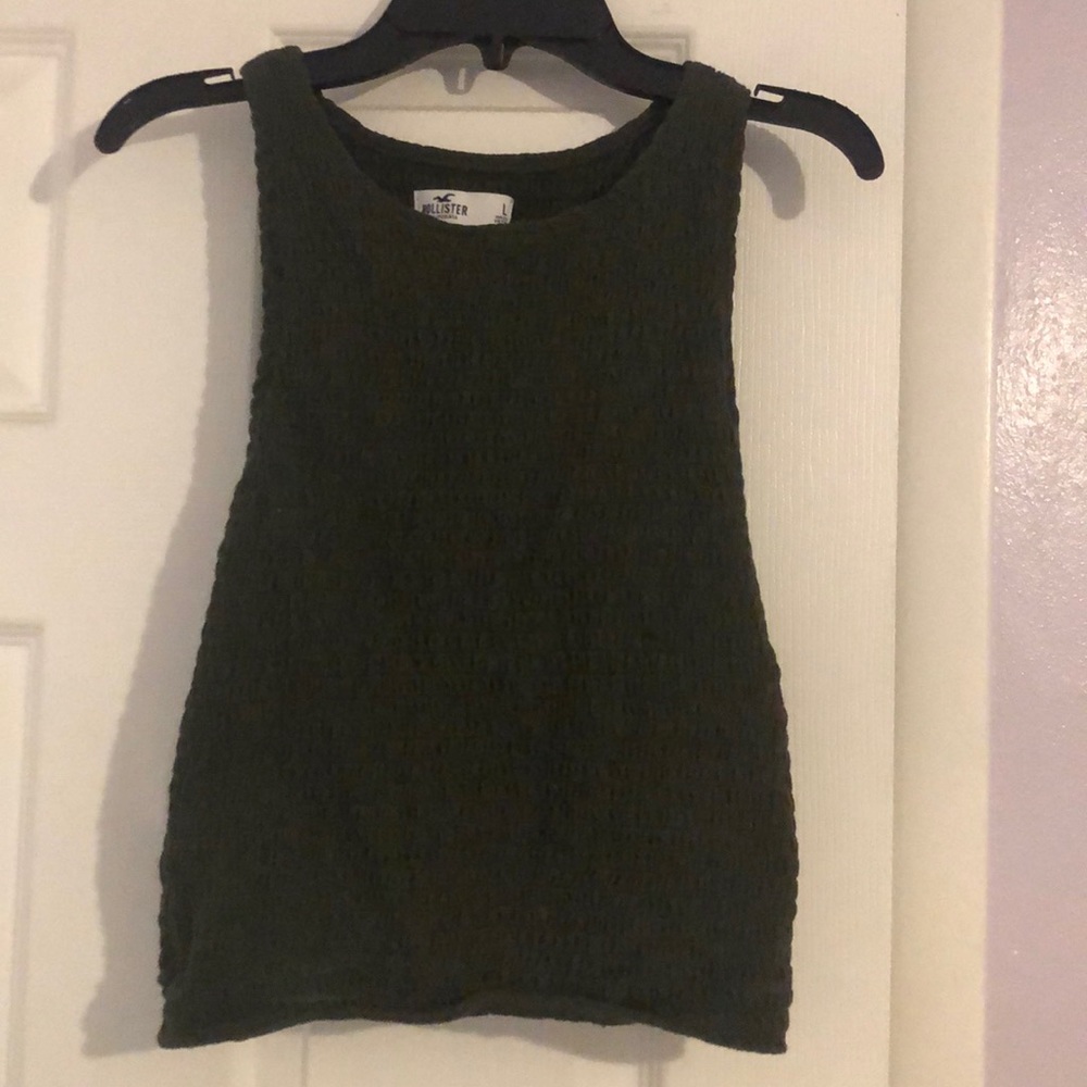 Crop top